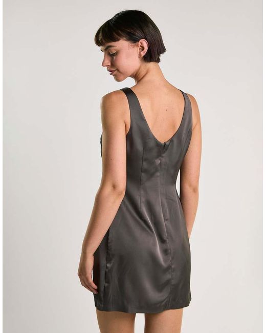 Glamorous Gray Boat Neck Mini Shift Dress