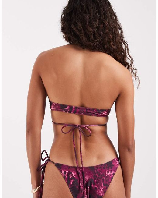 Motel Red Pirama Hibiscus Paisley Bikini Top