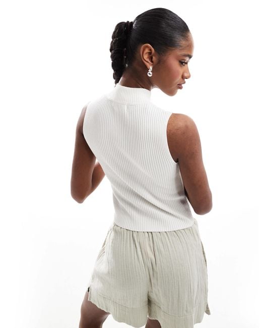 Brave Soul White Ribbed Knitted Waistcoat With Zip
