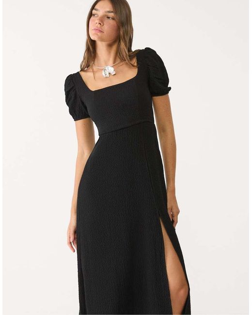 Stradivarius Maxi Jurk Met Gekruiste Achterkant in het Black
