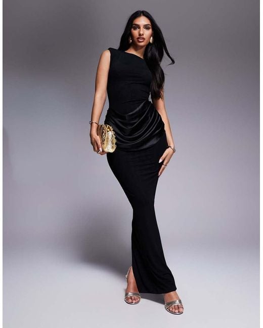 Eman di Wanderdoll in Black