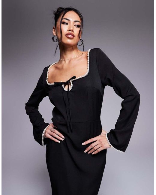 Esclusiva di In The Style in Black