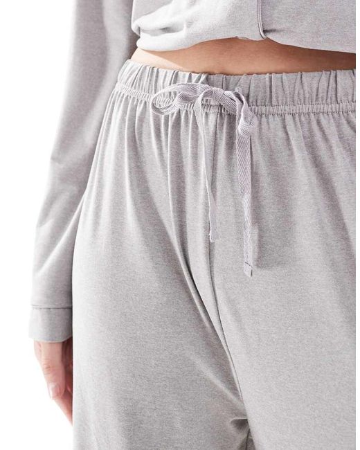 Loungeable Pyjamaset Van Superzachte Jersey Van Top Met Reverskraag En Broek Met Wijde Pijpen En Biezen in het Gray