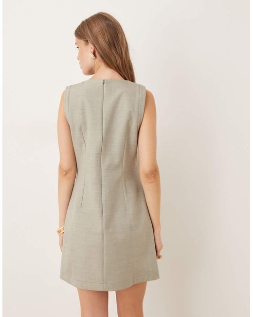 Vestito A Trapezio Corto di ASOS in Natural
