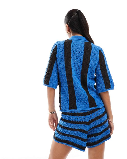 Chemise en maille au crochet à rayures d'ensemble ASOS en coloris Blue