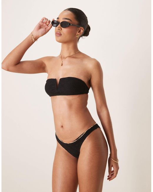Stradivarius Natural – bikinihose mit häkel-design