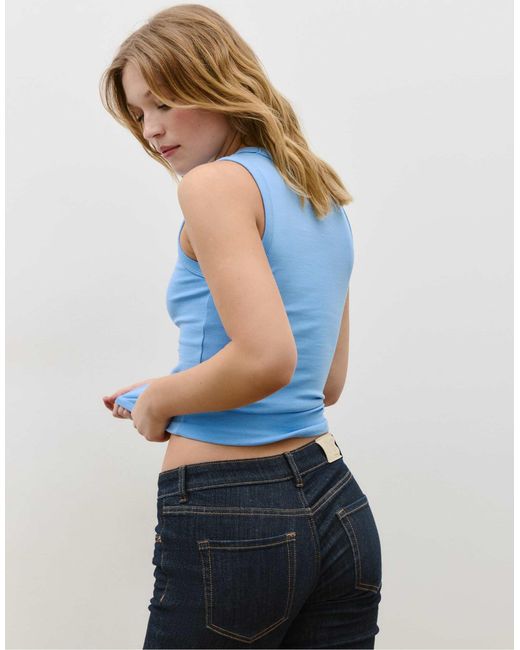 Stradivarius Blue – figurbetontes basic-oberteil