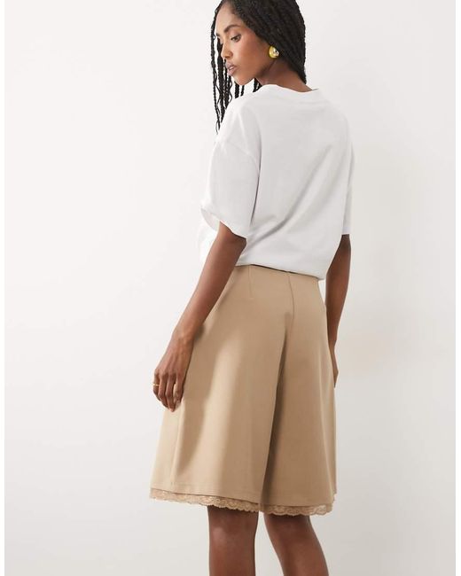 Miss Selfridge Natural Tailored Bermuda Short With Lace Trim