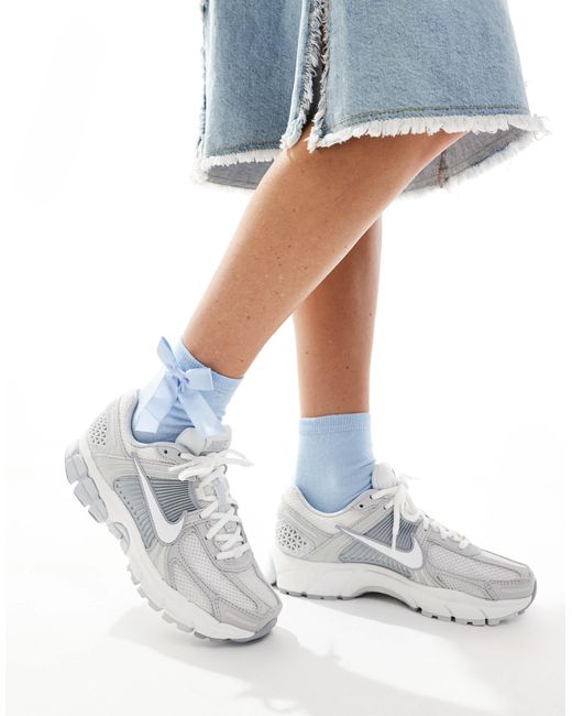 Nike White Zoom Vomero 5 Trainers
