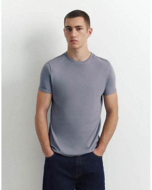 Pull&Bear Blue Basic Muscle Fit T-Shirt for men