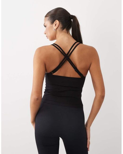 4505 Black Seamless Singlet With Inner Bra And Double Adjustable Straps
