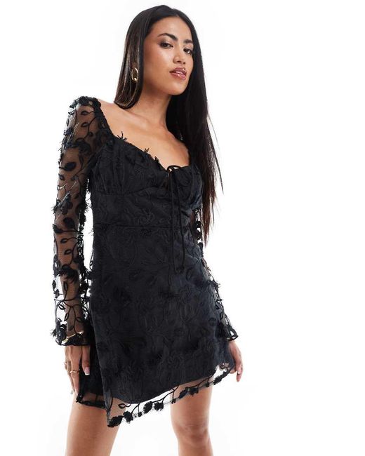Love Triangle Black Sweetheart Neck Lace Mini Dress