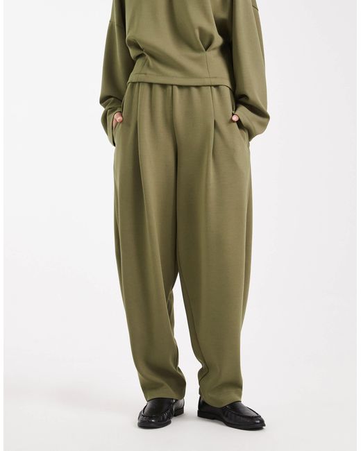 ASOS Green Supersoft Cupro Barrel Leg jogger Wit Seam Details