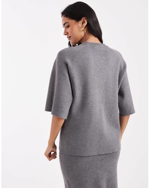 Object Gray – kurzärmliger, strukturierter strickpullover