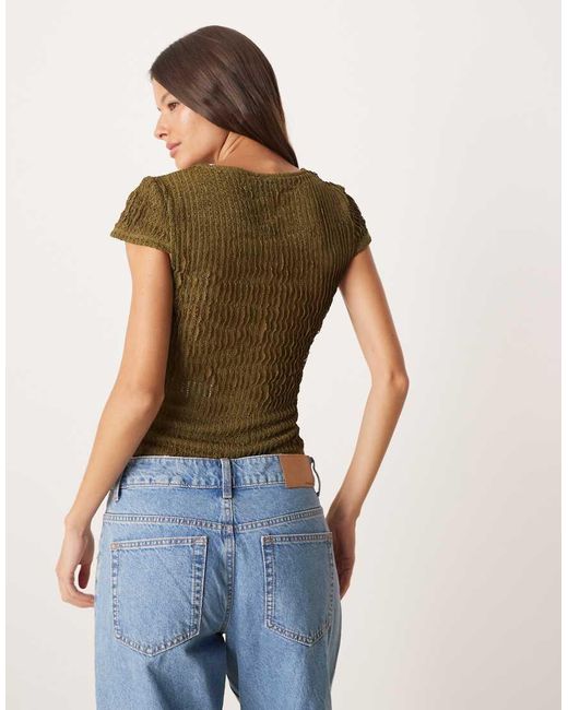 T-Shirt Baby Kaki Testurizzata Con Volant di ASOS in Green