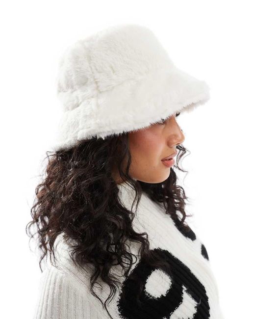 White fluffy bucket hat hotsell
