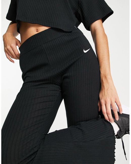 Pantalon évasé en jersey côtelé Nike en coloris Black