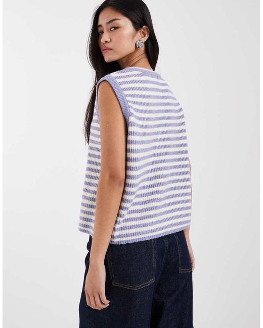Pieces White Knitted Button Front Vest