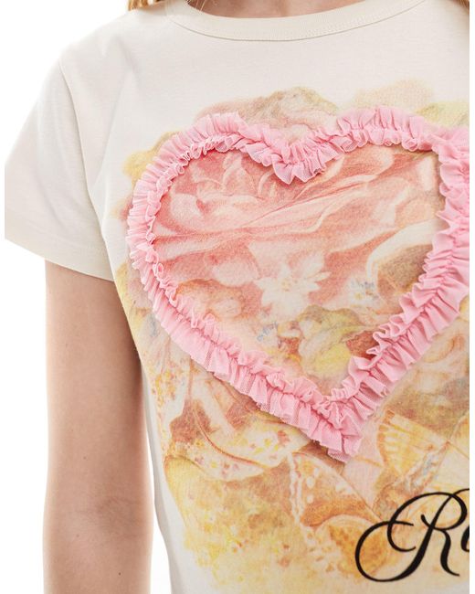 T-shirt effet rétréci à imprimé fleuri avec cœur en tulle volanté - beige Reclaimed (vintage) en coloris White