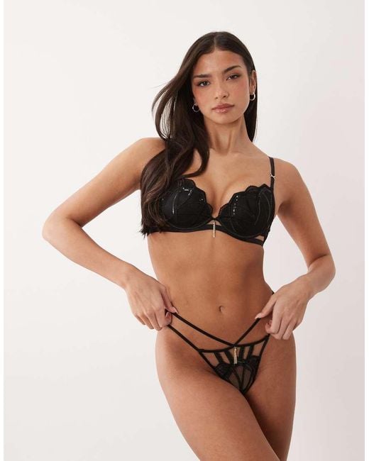 Ann Summers Black Desiring Decadence Padded Plunge Bra