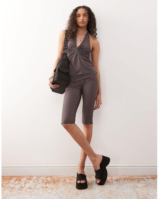Collusion Natural Yoga Capris