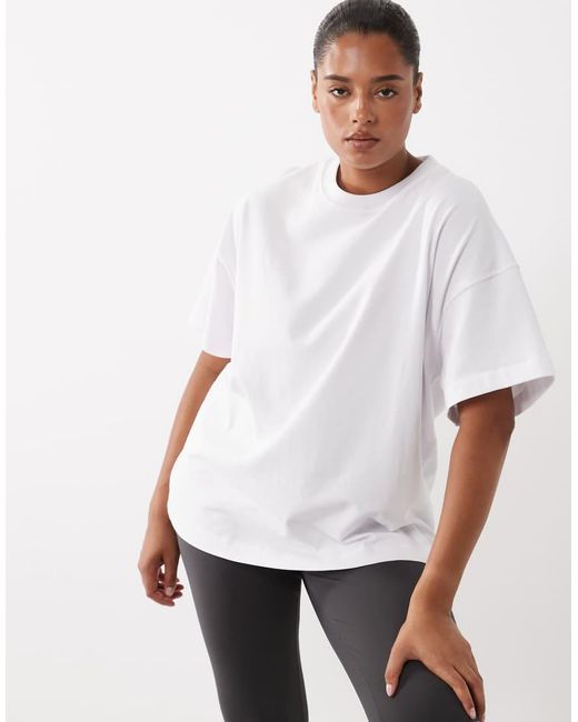 4505 White Curve Heavyweight Cotton Oversized T-shirt With Back Print And Quick Dry Finish