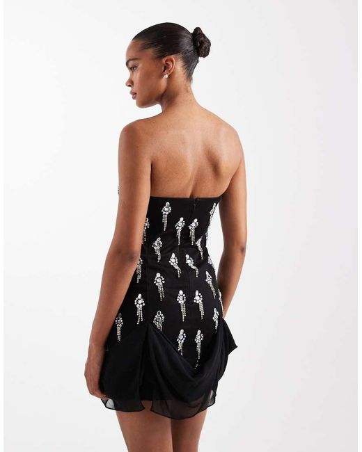 Vestido Corto Con Cuerpo Estilo Corsé, Abalorios Y Detalle Drapeado De ASOS de color Black