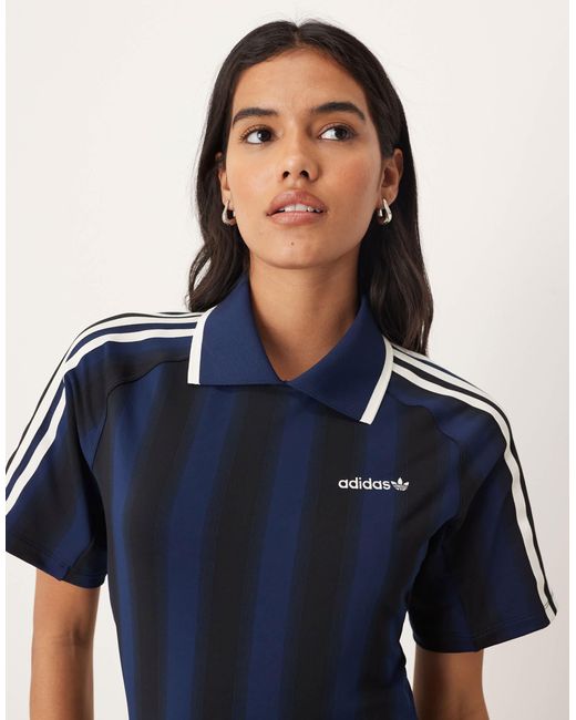 Robe style football à motif - indigo nuit Adidas Originals en coloris Blue