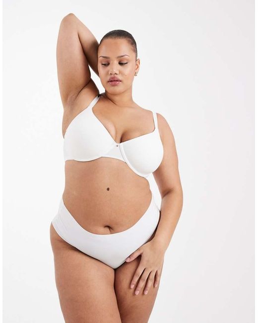 ASOS White Asos Design Curve Moulded T-Shirt Bra
