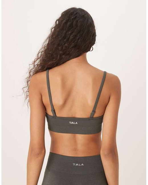 Reggiseno Sportivo Modellante A Fascia Verde Oliva Scuro Senza Cuciture di Tala in Gray
