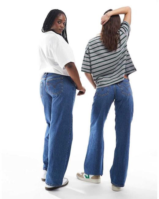 Jeans Ampi Lavaggio Medio Con Vita Super Bassa di Levi's in Blue