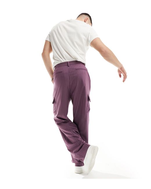 Pantaloni eleganti larghi a vita alta con tasche cargo gessato di ASOS in Purple da Uomo