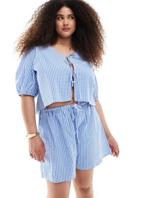 Esmee Curve Blue Esmée curve – exklusive strandshorts mit vichy-karos