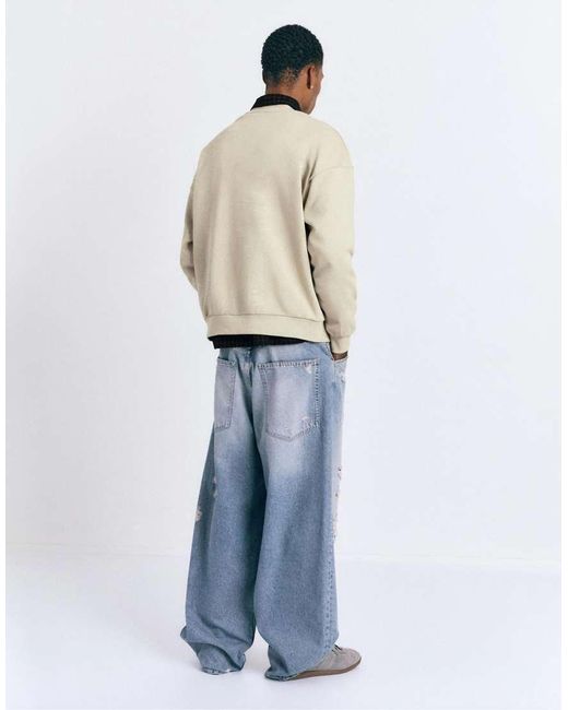 Pull&Bear Natural Graphic Round Neck Sweatshirt for men