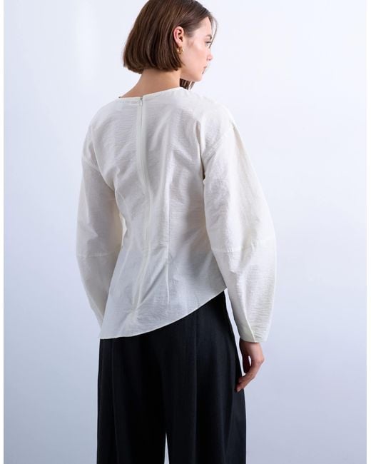 TOPSHOP White Long Sleeve Pleat Front Top