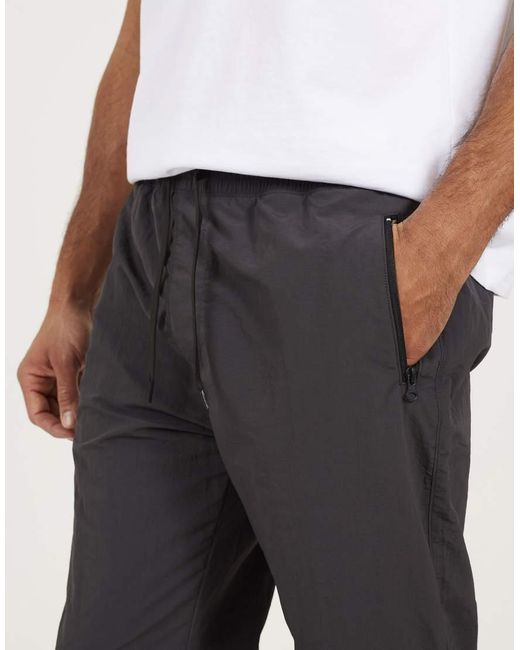 Brave Soul Gray Taslan Loose Fit Cuffed Cargo Trousers for men