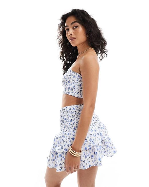 New Look Gesmokte Crop Top Met Fijne Print in het Blue