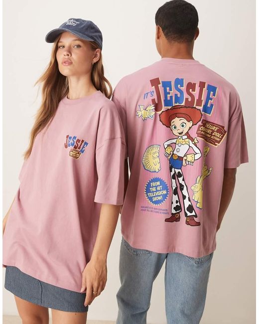 Camiseta Extragrande Con Estampado De Jessie De "Toy Story" De Disney Pixar De ASOS de hombre de color Pink