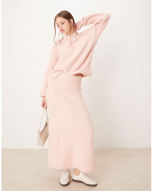 Jupe longue d'ensemble en maille ultra duveteuse - clair River Island en coloris Pink