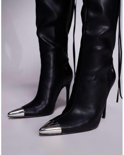 Finest di Public Desire in Black