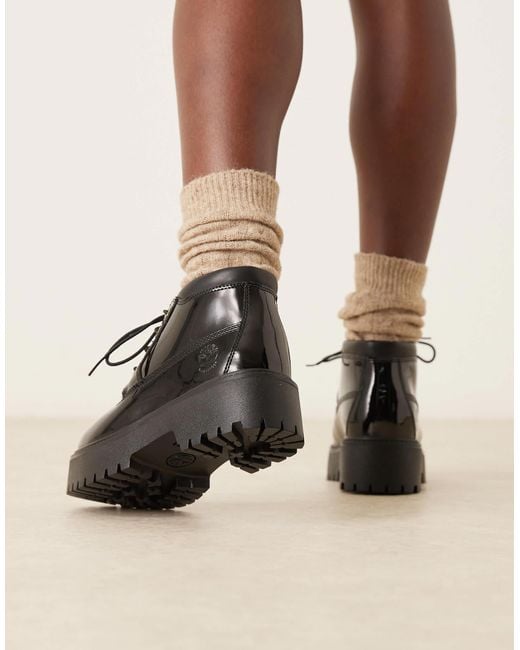 Stone street nellie - bottes mi-montantes en cuir verni Timberland en coloris Black