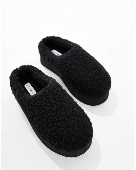 SEQWL Black Fluffy Teddy Flatform Mules