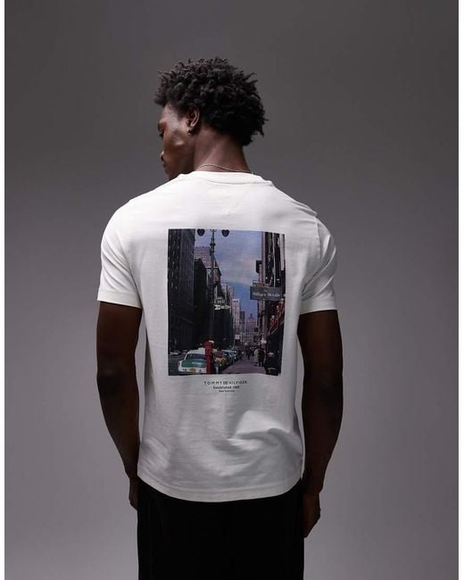 Camiseta Hueso Con Logo Y Gráfico De Tommy Hilfiger de hombre de color Gray