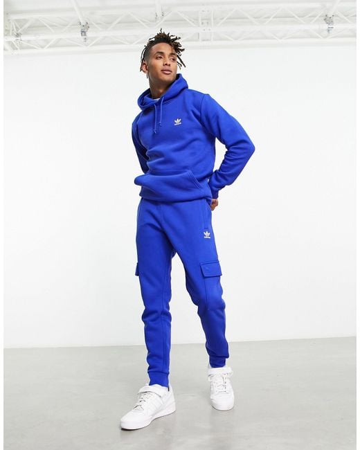 adidas Originals Trefoil Essentials Logo Cargo joggers in Blue for Men |  Lyst Australia