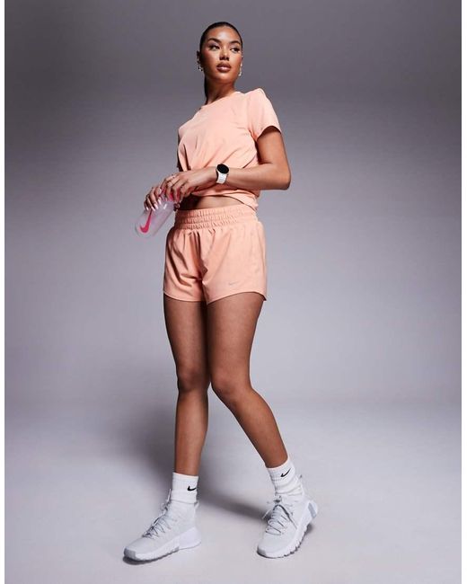 Nike One in het Gray