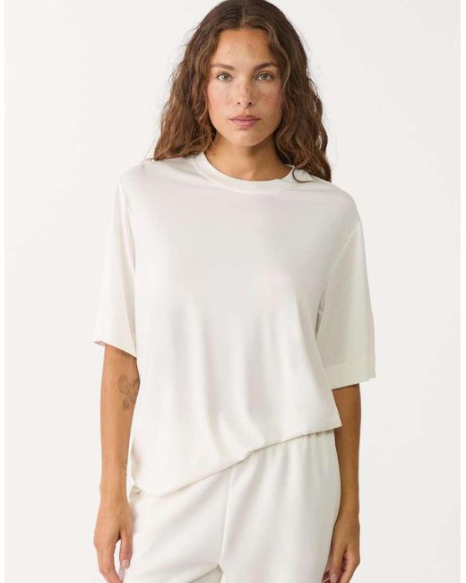Stradivarius White Oversized T-shirt