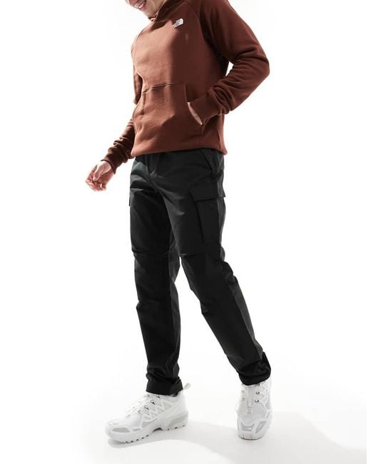 Regatta Black Questra Cargo Trousers for men