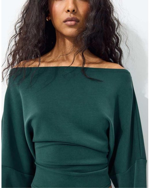 Stradivarius Green Asymmetric Cropped Sweatshirt