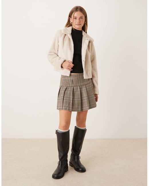 Jdy Natural Faux Shearling Fur Cropped Jacket