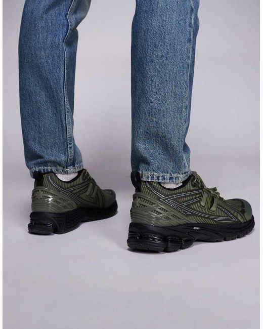 New Balance Black 1906 toggle Trainers for men